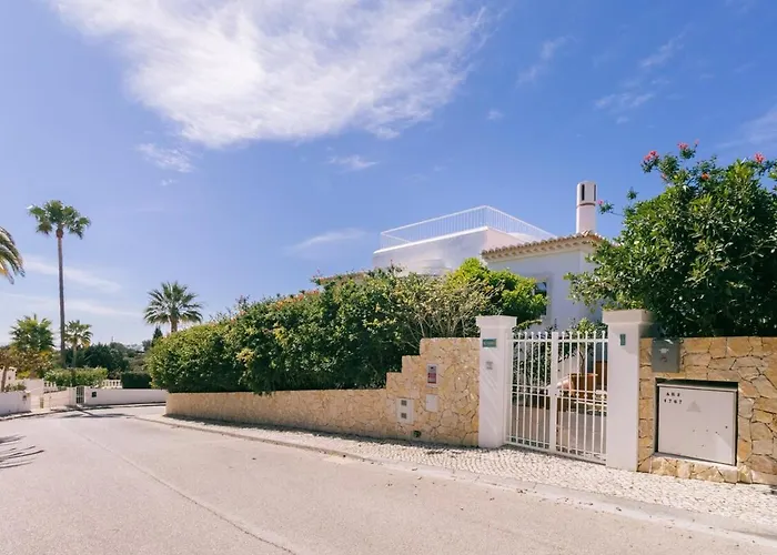 別荘 Traumhaft Schoene Mit Pool Und Meerblick *