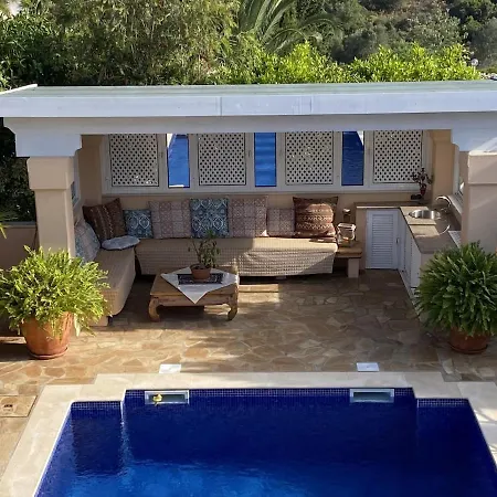 Traumhaft Schoene Mit Pool Und Meerblick * 阿尔布费拉