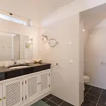 度假居 Traumhaft Schoene Mit Pool Und Meerblick 阿尔布费拉